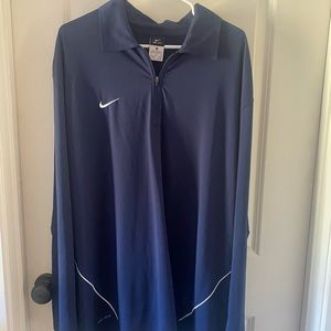 Nike men’s dri fit long sleeve shirt